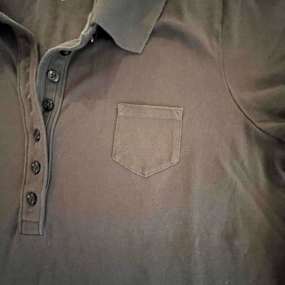 GAP- Olive Green Women's Button
Front Polo Shirt. Size: large - Picture 3 of 6